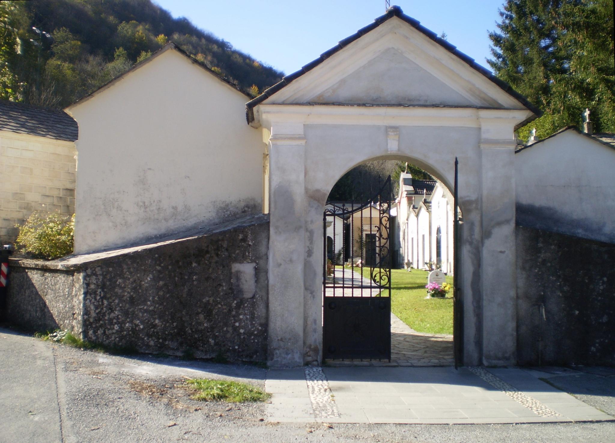 cimitero di Montebruno