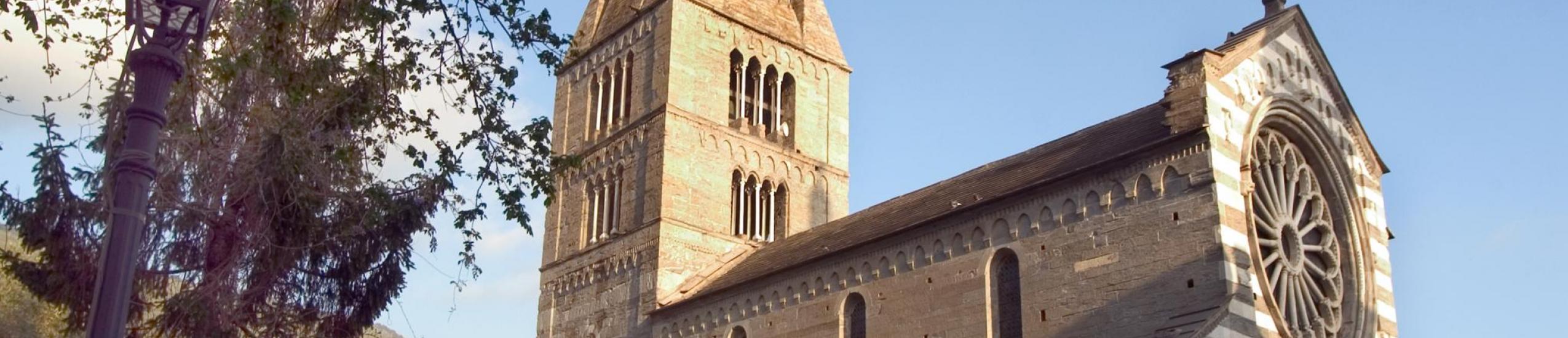 Complesso di san salvatore: Basilica dei Fieschi