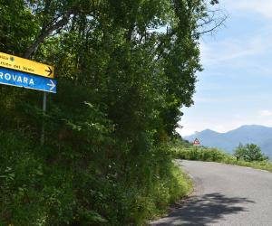 Indicazioni stradali in frazione Tassorello
